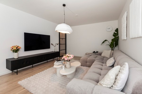 Zadkinerade 17_17.jpg